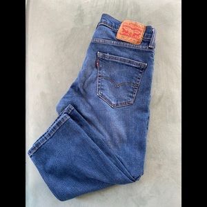 541™ ATHLETIC TAPER MEN'S JEANS. Like new!